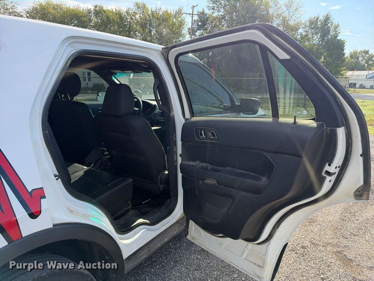 image for item EX1525 2016 Ford Explorer Police 