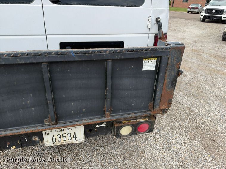 image for item EX1528 2006 Ford E150 van