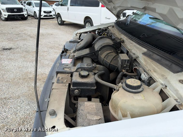 image for item EX1528 2006 Ford E150 van