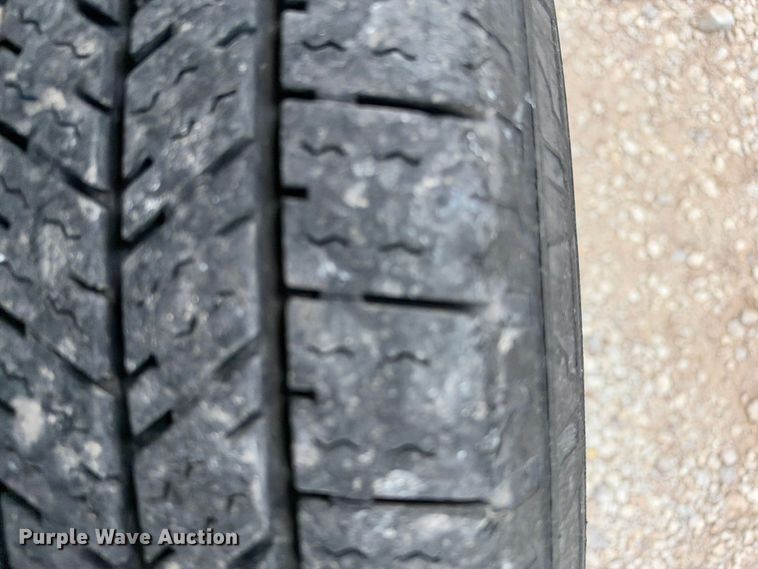image for item EX1528 2006 Ford E150 van