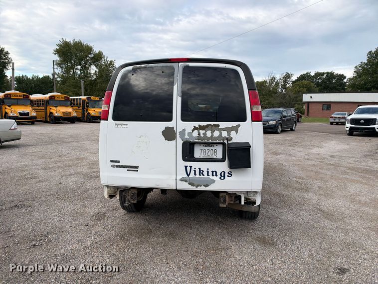 image for item EX1529 2011 Chevrolet Express 2500 van