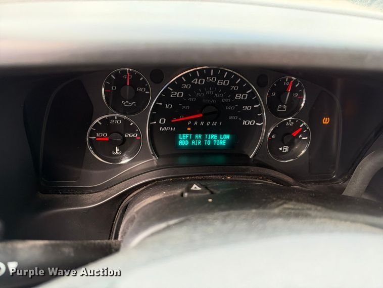 image for item EX1529 2011 Chevrolet Express 2500 van