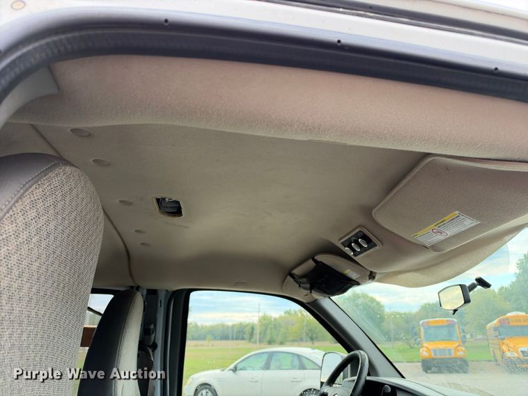 image for item EX1529 2011 Chevrolet Express 2500 van