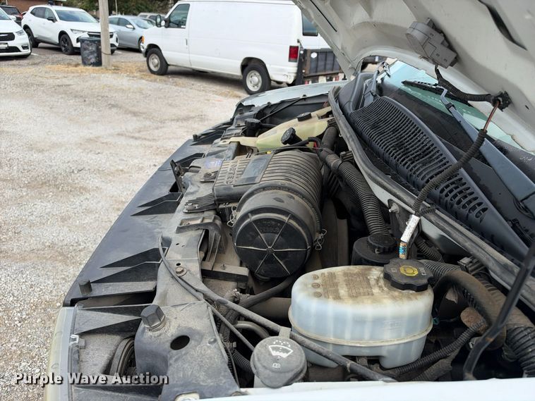 image for item EX1529 2011 Chevrolet Express 2500 van
