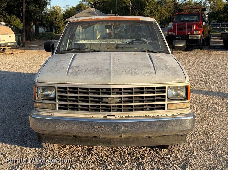 image for item EX2442 1989 Chevrolet C3500 pickup truck