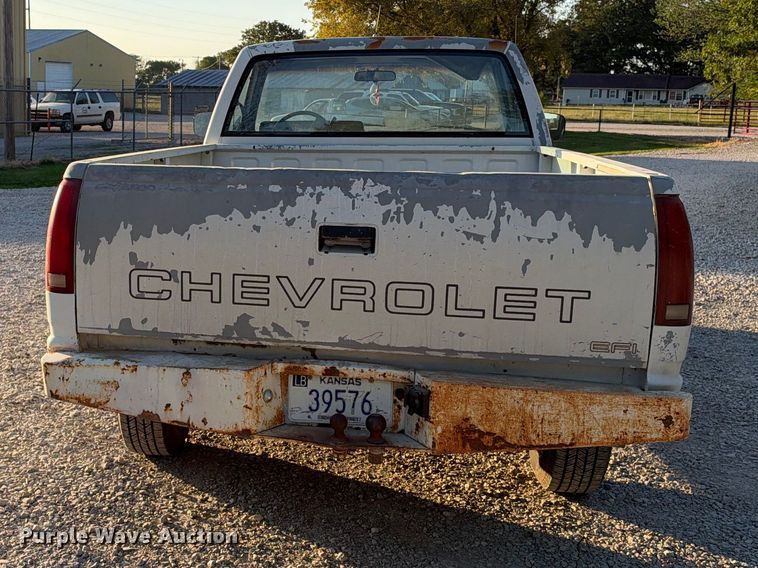 image for item EX2442 1989 Chevrolet C3500 pickup truck