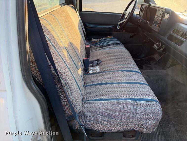 image for item EX2442 1989 Chevrolet C3500 pickup truck