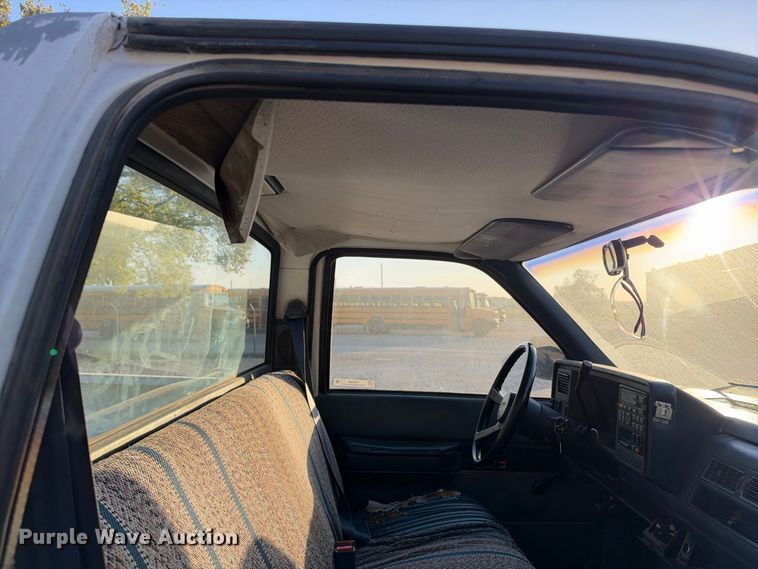 image for item EX2442 1989 Chevrolet C3500 pickup truck