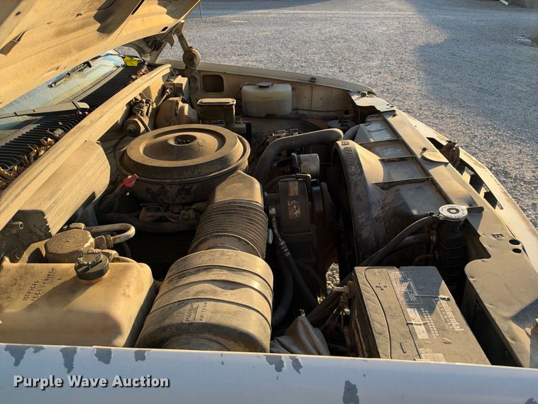image for item EX2442 1989 Chevrolet C3500 pickup truck