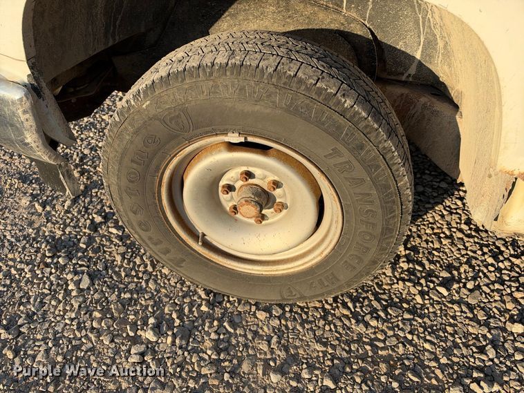 image for item EX2442 1989 Chevrolet C3500 pickup truck