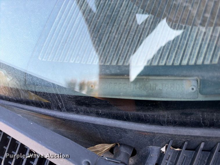 image for item EX2442 1989 Chevrolet C3500 pickup truck