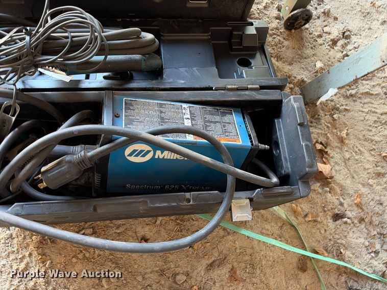 image for item EX2449 (2) Miller 90759001 plasma cutters