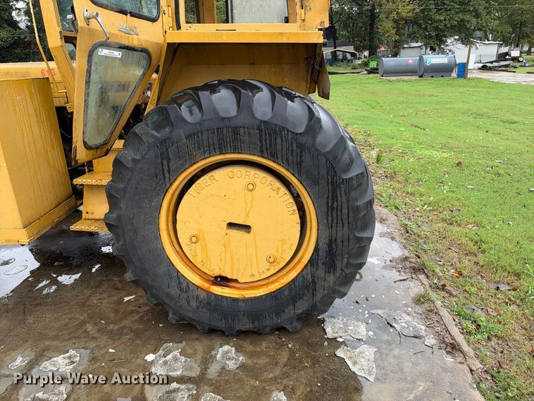 image for item EX2458 Ford tractor