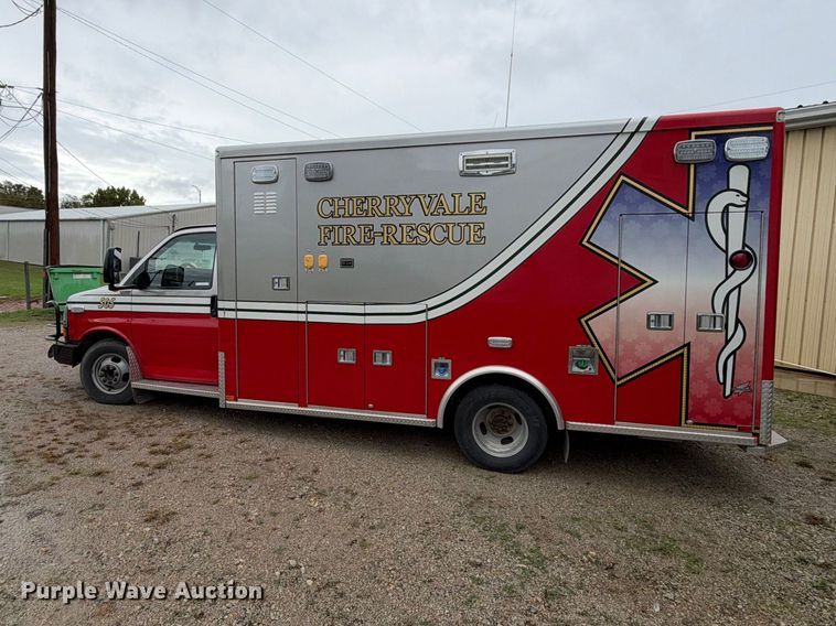 image for item EX2460 2012 Chevrolet Express G4500 ambulance