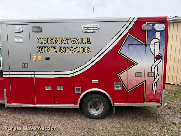 image for item EX2460 2012 Chevrolet Express G4500 ambulance