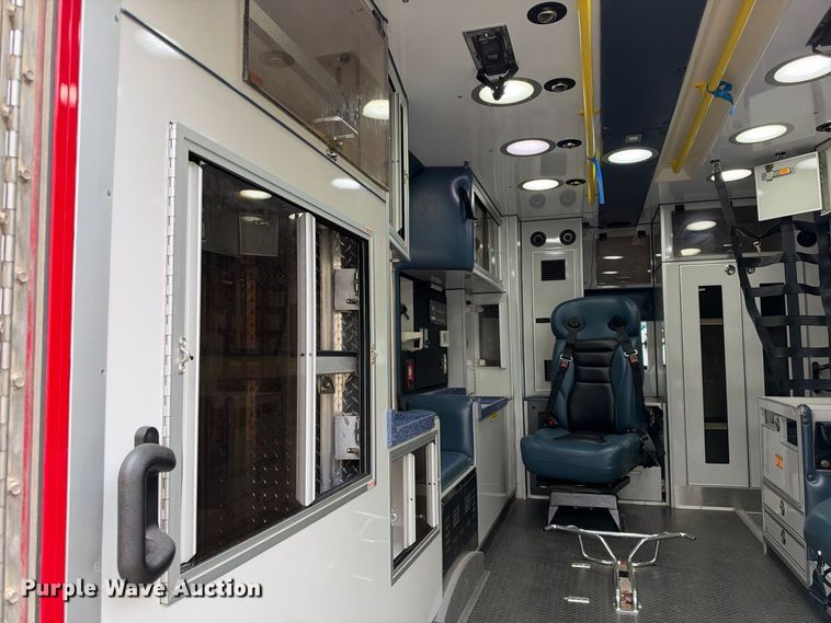 image for item EX2460 2012 Chevrolet Express G4500 ambulance