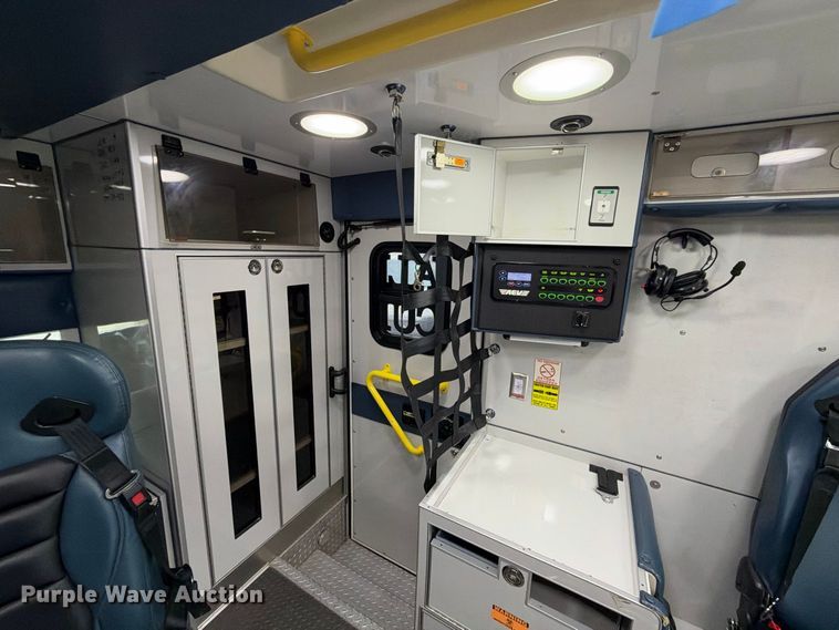 image for item EX2460 2012 Chevrolet Express G4500 ambulance