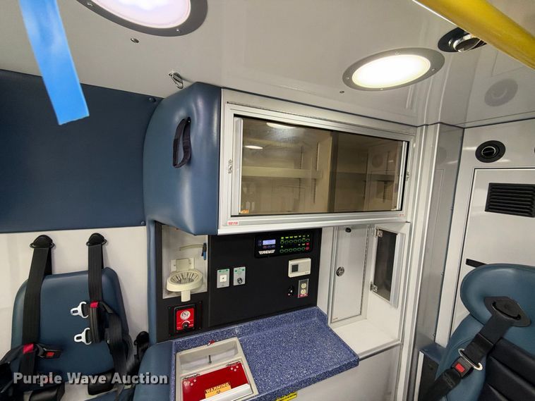 image for item EX2460 2012 Chevrolet Express G4500 ambulance