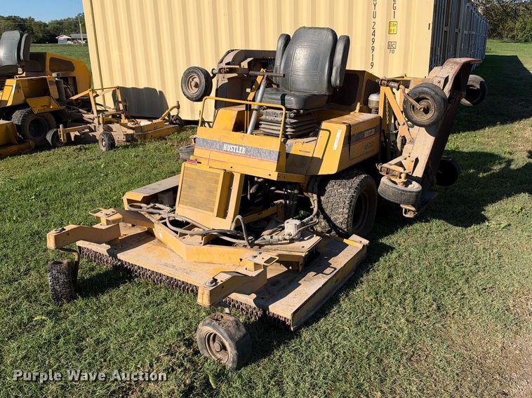 image for item EX2467 2000 Hustler 4600 lawn mower