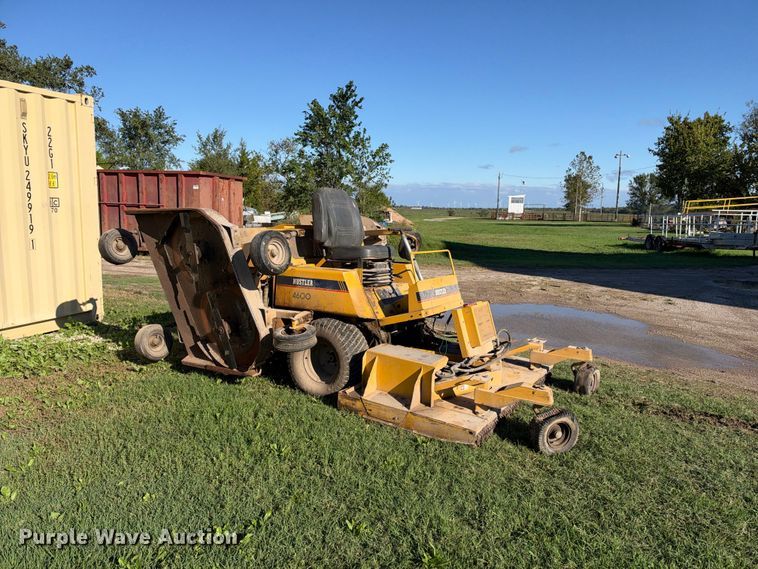 image for item EX2467 2000 Hustler 4600 lawn mower