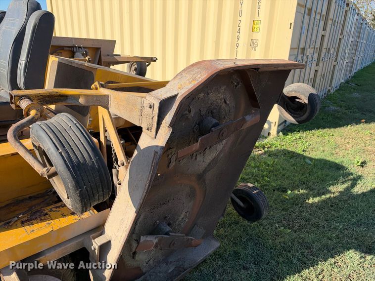 image for item EX2467 2000 Hustler 4600 lawn mower