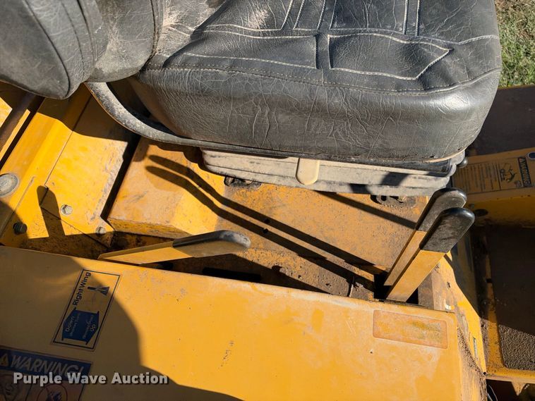 image for item EX2467 2000 Hustler 4600 lawn mower