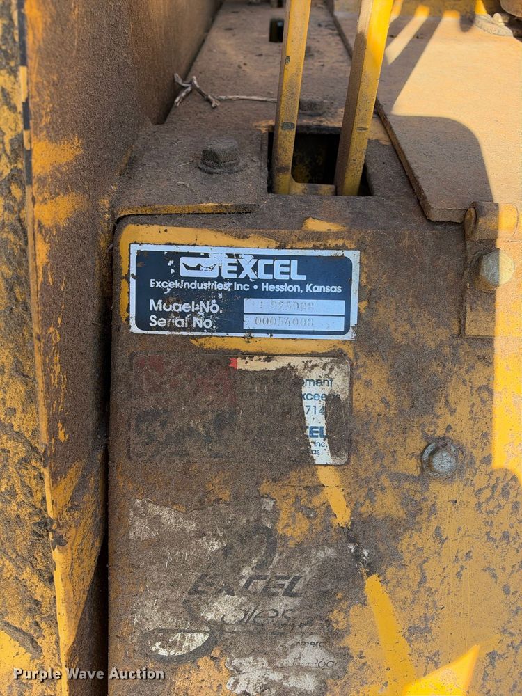 image for item EX2467 2000 Hustler 4600 lawn mower