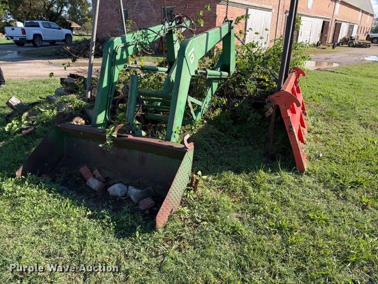 image for item EX2469 John Deere loader