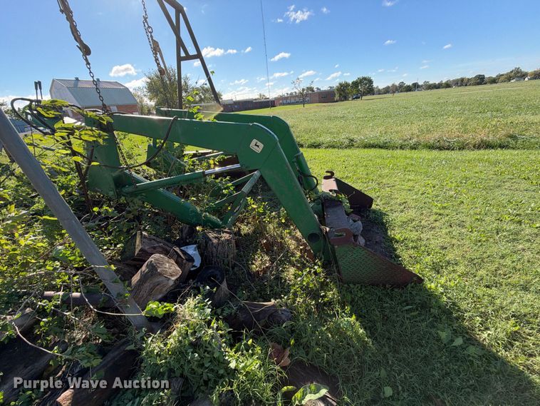 image for item EX2469 John Deere loader