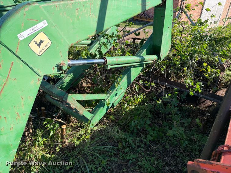 image for item EX2469 John Deere loader