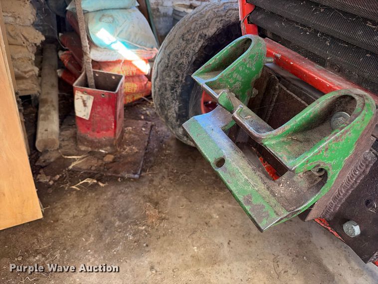 image for item EX2469 John Deere loader