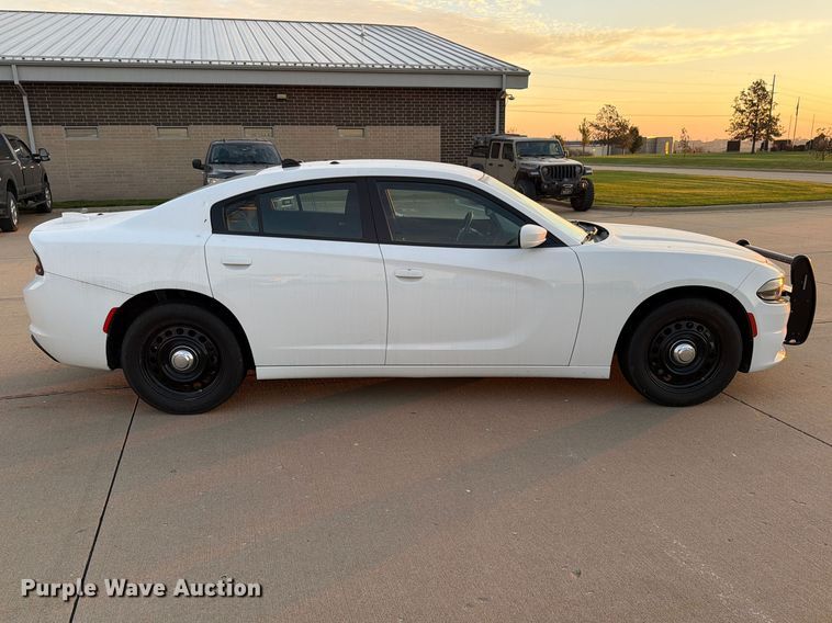 image for item EX4670 2022 Dodge Charger Police 