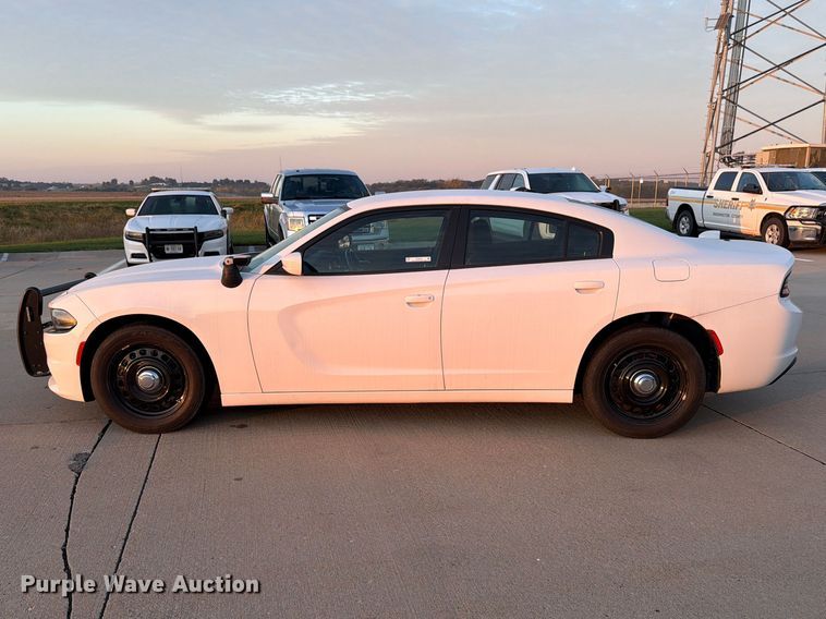 image for item EX4670 2022 Dodge Charger Police 