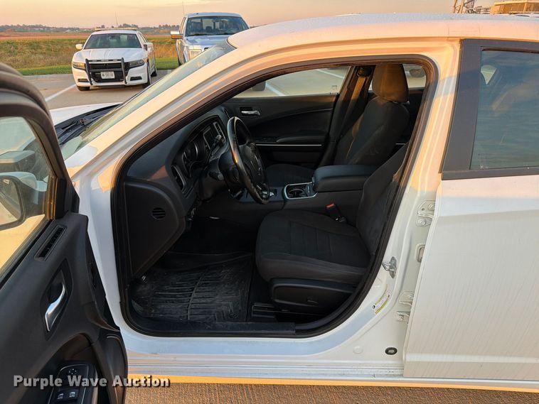 image for item EX4670 2022 Dodge Charger Police 