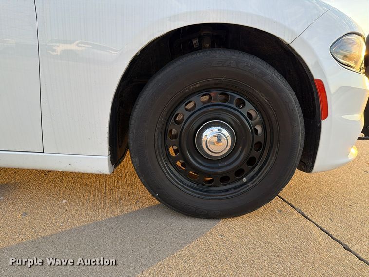 image for item EX4670 2022 Dodge Charger Police 