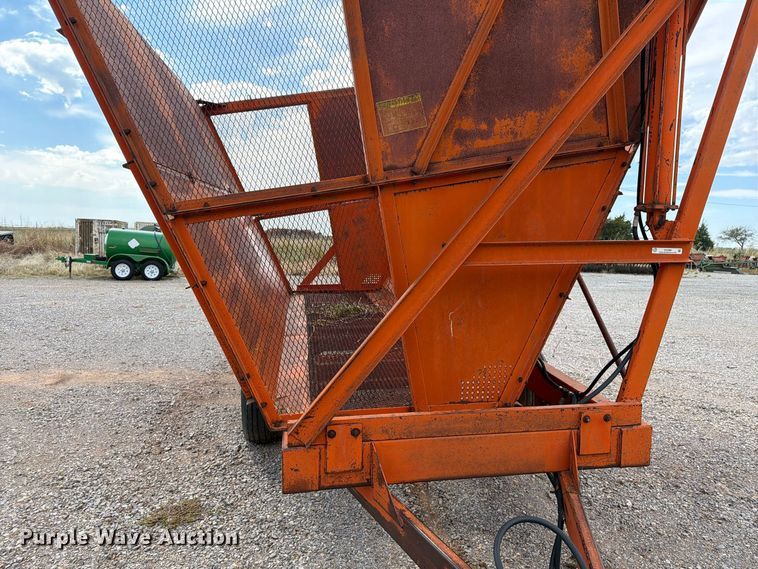 image for item EX4996 Caldwell & Sons X boll buggy