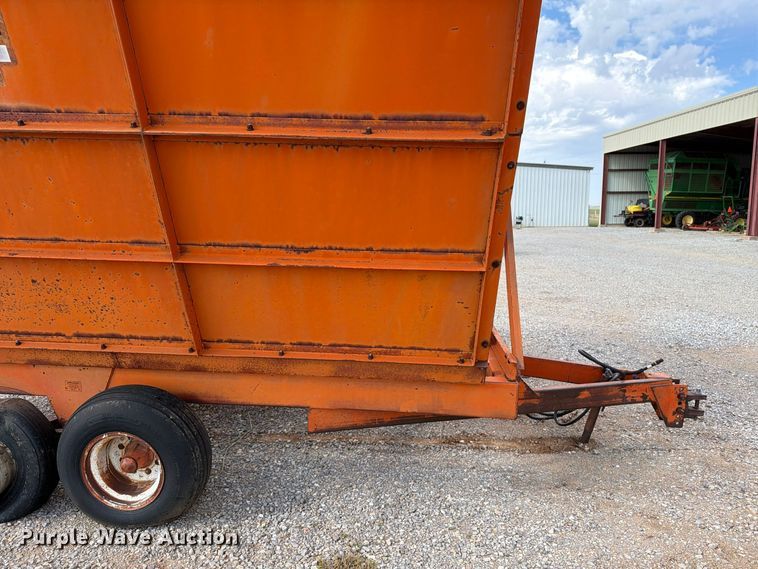 image for item EX4996 Caldwell & Sons X boll buggy