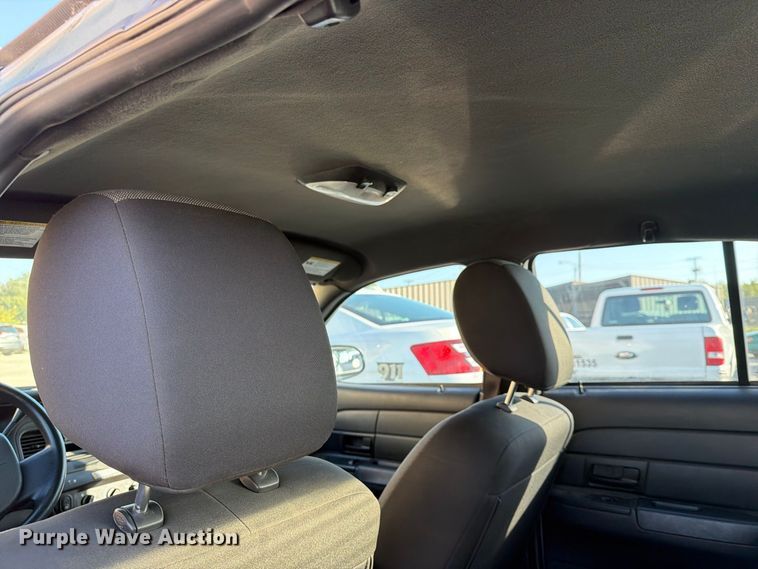 image for item FB8899 2011 Ford Crown Victoria Police Interceptor 