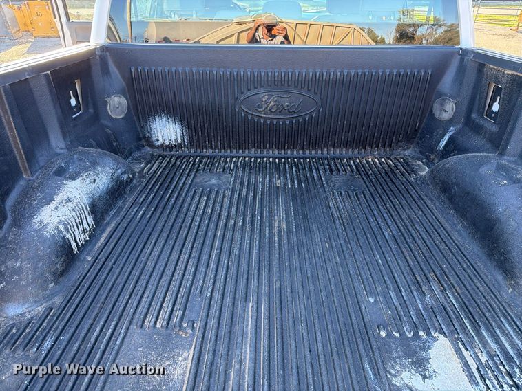 image for item FB8990 2016 Ford F150 Crew Cab pickup truck