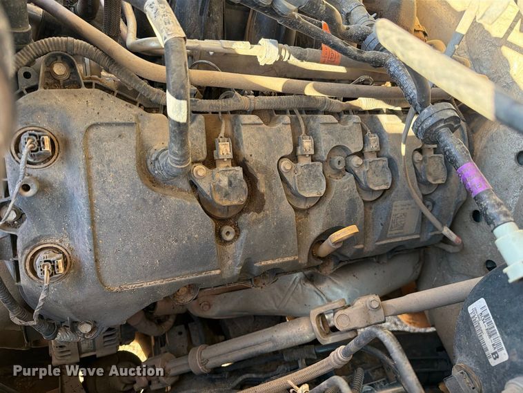image for item FB8990 2016 Ford F150 Crew Cab pickup truck