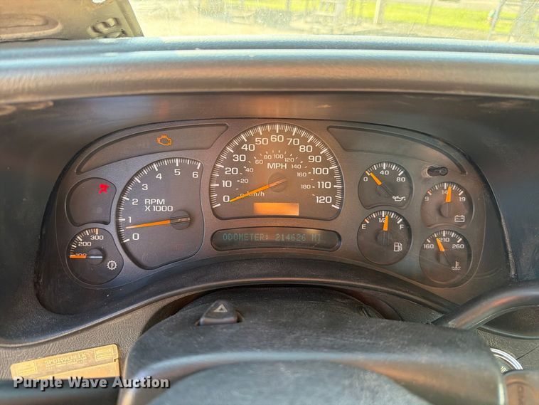 image for item FB8993 2005 GMC Sierra 3500 Ext. Cab pickup truck
