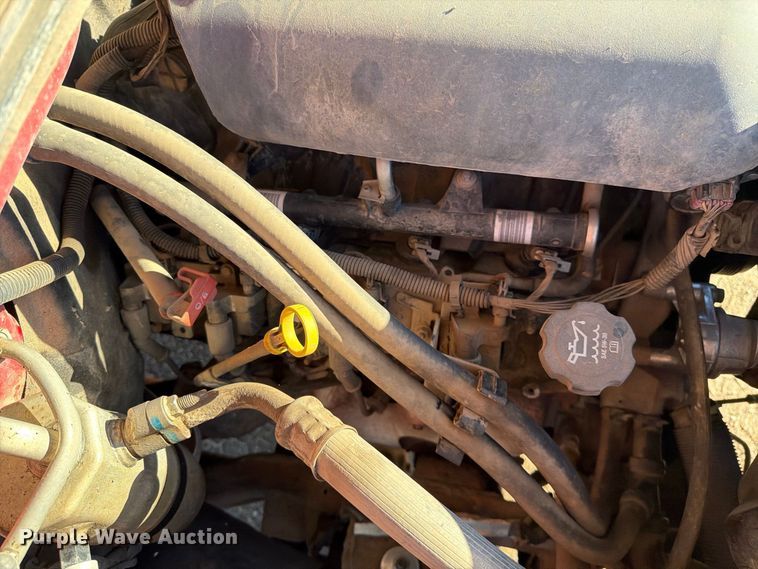 image for item FB8993 2005 GMC Sierra 3500 Ext. Cab pickup truck