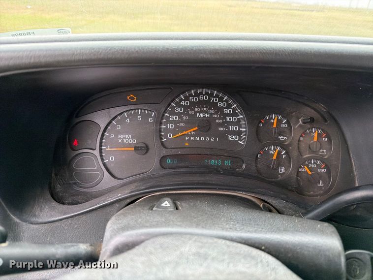 image for item FB8999 2006 Chevrolet Silverado 1500 Crew Cab pickup truck