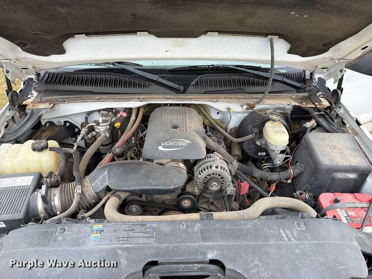 image for item FB8999 2006 Chevrolet Silverado 1500 Crew Cab pickup truck
