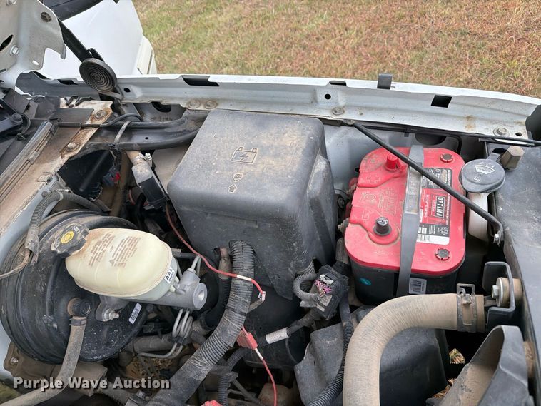 image for item FB8999 2006 Chevrolet Silverado 1500 Crew Cab pickup truck
