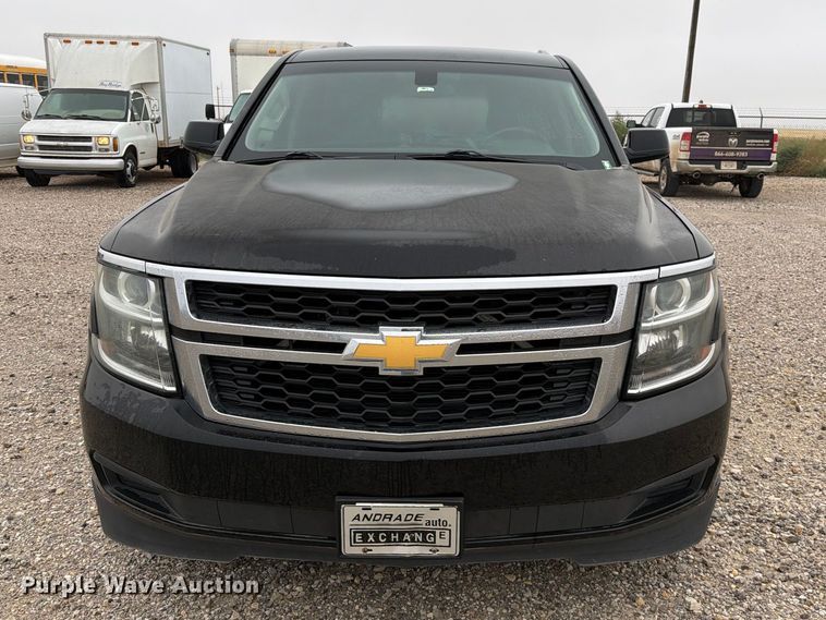 image for item FC0002 2016 Chevrolet Suburban SUV