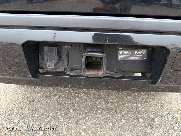 image for item FC0002 2016 Chevrolet Suburban SUV
