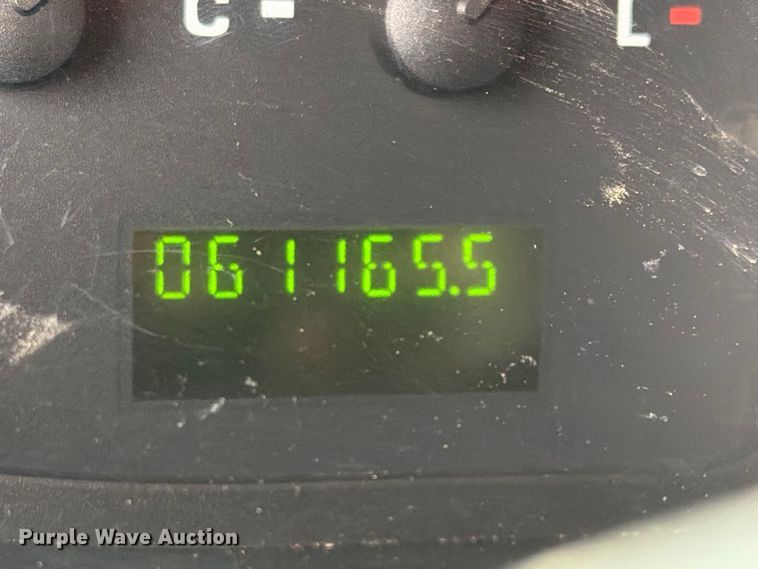 image for item FC0005 2006 Ford E350 Super Duty van