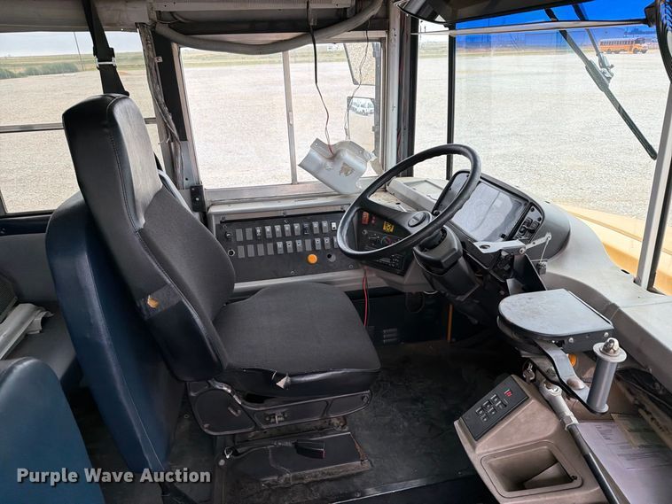 image for item FC0006 2005 Thomas school bus