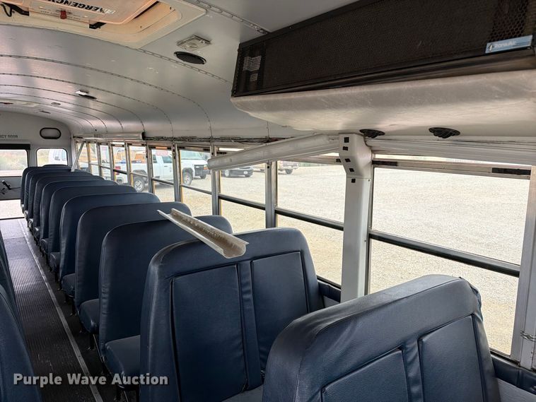 image for item FC0006 2005 Thomas school bus